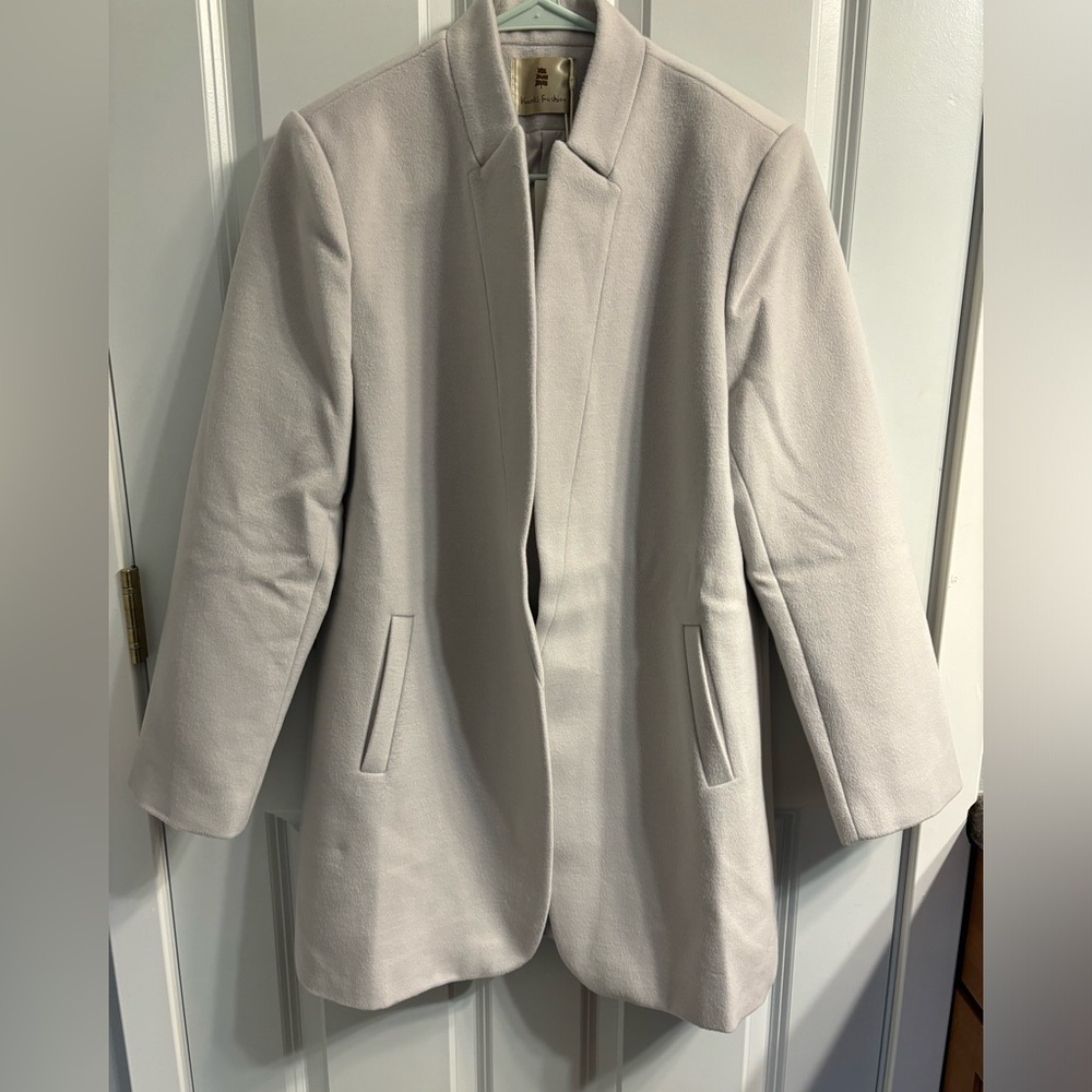 Kwoki Women’s Wool Open Coat. Large. Gray.